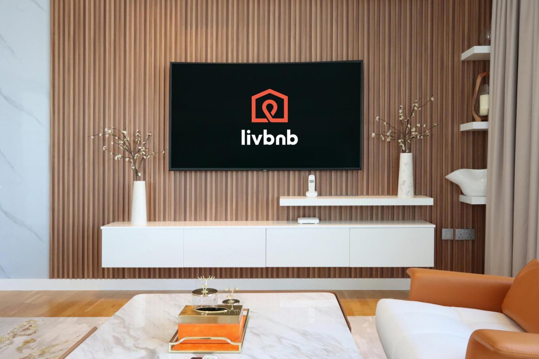 Apartment Livbnb - Alluring 3br Maid's With Sea & Ain View